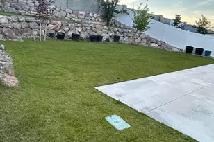 2613 N Snowberry Dr, Saratoga Springs, UT 84045 - Photo 12