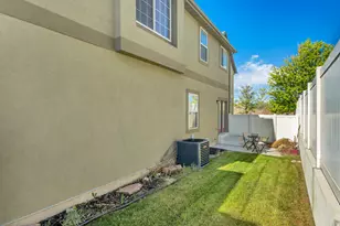 585 E Wyngate Pointe Ln, Draper, UT 84020 - Photo 26