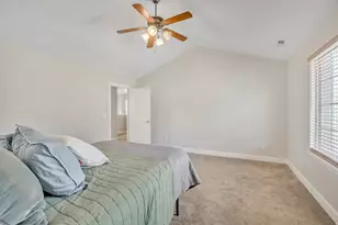 585 E Wyngate Pointe Ln, Draper, UT 84020 - Photo 12