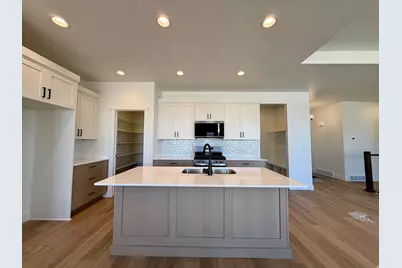 2911 N Galloway Ln #260, Plain City, UT 84404 - Photo 6
