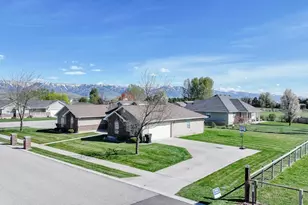 590 E 1st S S, Preston, ID 83263 - Photo 2
