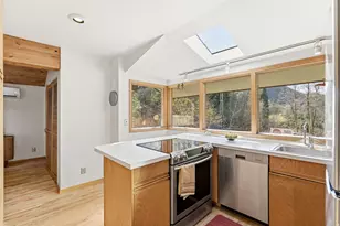 2181 N Pinecrest Cyn Rd, Salt Lake City, UT 84108 - Photo 16