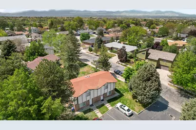 7445 Rich Way E, Cottonwood Heights, UT 84121 - Photo 42