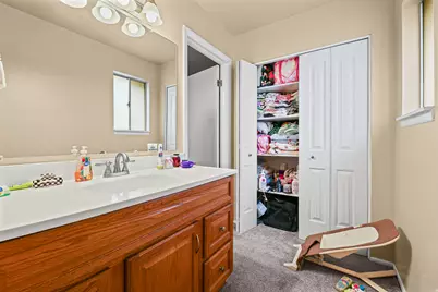 7445 Rich Way E, Cottonwood Heights, UT 84121 - Photo 16