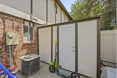 7445 Rich Way E, Cottonwood Heights, UT 84121 - Photo 22