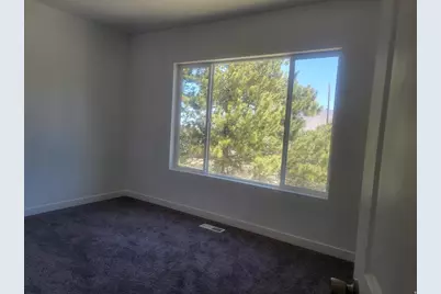 326 E Sage Cir S, Tooele, UT 84074 - Photo 12