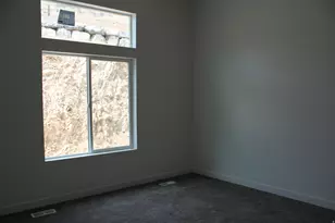 326 E Sage Cir S, Tooele, UT 84074 - Photo 18