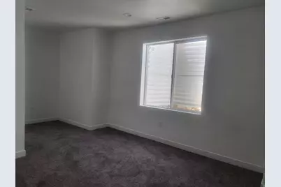 326 E Sage Cir S, Tooele, UT 84074 - Photo 14