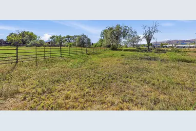 915 W State St, Lehi, UT 84043 - Photo 18