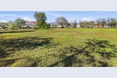 915 W State St, Lehi, UT 84043 - Photo 24