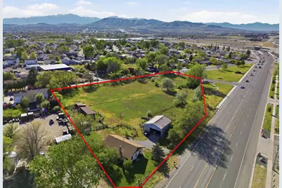 915 W State St, Lehi, UT 84043 - Photo 1