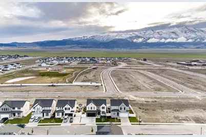 5189 N Willow Tree Rd #402, Eagle Mountain, UT 84005 - Photo 8