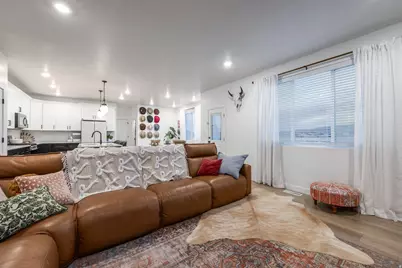 5189 N Willow Tree Rd #402, Eagle Mountain, UT 84005 - Photo 16