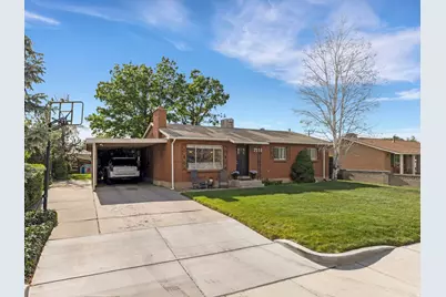 7168 S 1700 E, Cottonwood Heights, UT 84121 - Photo 2