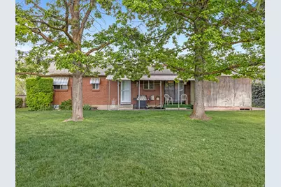 7168 S 1700 E, Cottonwood Heights, UT 84121 - Photo 26