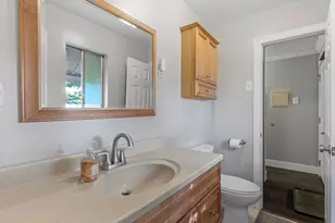 7168 S 1700 E, Cottonwood Heights, UT 84121 - Photo 20