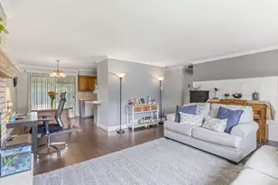 7168 S 1700 E, Cottonwood Heights, UT 84121 - Photo 10