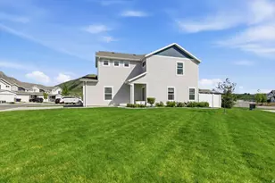 1388 E 380 S, Hyrum, UT 84319 - Photo 4