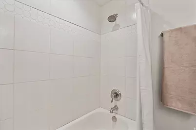 1420 W 1700 N, Provo, UT 84604 - Photo 28