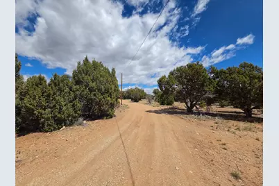 45166 W Bandanna Dr, Fruitland, UT 84027 - Photo 2