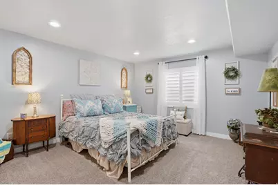 726 S School House Rd E, Saratoga Springs, UT 84045 - Photo 26