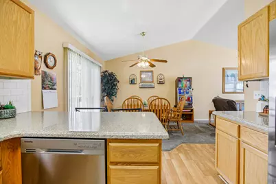 5429 S 4125 W, Roy, UT 84067 - Photo 8