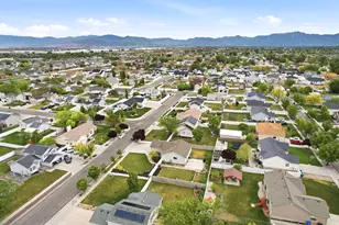 7487 W Olive Brook Dr S, Magna, UT 84044 - Photo 36