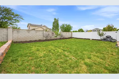 7487 W Olive Brook Dr S, Magna, UT 84044 - Photo 28