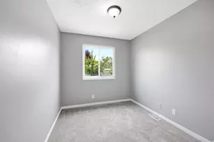 7487 W Olive Brook Dr S, Magna, UT 84044 - Photo 20