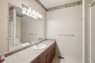 560 E 700 N, Logan, UT 84321 - Photo 10
