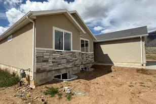 857 W 300 N, Fountain Green, UT 84632 - Photo 6