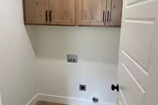 857 W 300 N, Fountain Green, UT 84632 - Photo 32