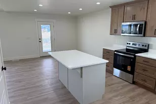 857 W 300 N, Fountain Green, UT 84632 - Photo 28