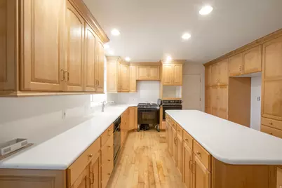 310 W 1100 N, Pleasant Grove, UT 84062 - Photo 8