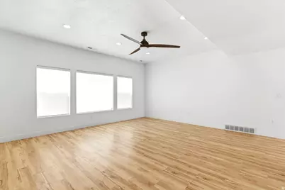 3445 W 3175 S, West Haven, UT 84401 - Photo 6