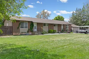 3379 S 2410 E, Millcreek, UT 84109 - Photo 2