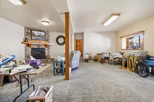 811 E Canyon Rd N, Mayfield, UT 84643 - Photo 32