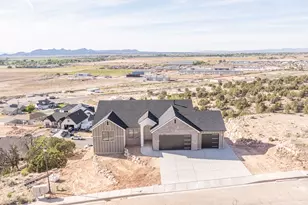 3256 W Kingsbury Dr, Cedar City, UT 84720 - Photo 6