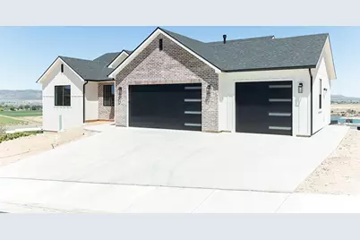 3256 W Kingsbury Dr, Cedar City, UT 84720 - Photo 4