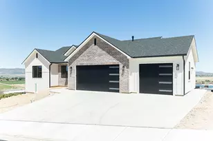 3256 W Kingsbury Dr, Cedar City, UT 84720 - Photo 4