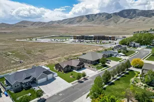 163 E Heppler Ln, Saratoga Springs, UT 84045 - Photo 34