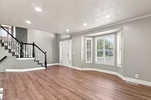 2790 E 25 S, Layton, UT 84040 - Photo 8