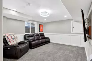 2790 E 25 S, Layton, UT 84040 - Photo 32