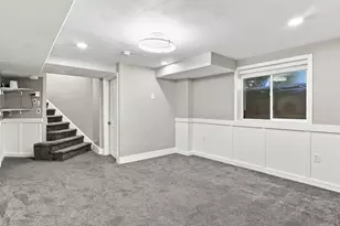2790 E 25 S, Layton, UT 84040 - Photo 38