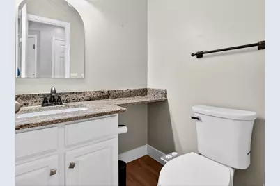 2790 E 25 S, Layton, UT 84040 - Photo 18