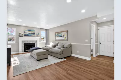2790 E 25 S, Layton, UT 84040 - Photo 16