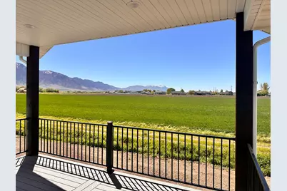 4745 W 9370 N, Elwood, UT 84337 - Photo 10