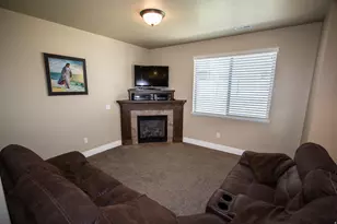 121 E 780 S, Smithfield, UT 84335 - Photo 8