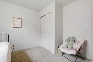 6822 S High Bluff Dr W, West Jordan, UT 84081 - Photo 16