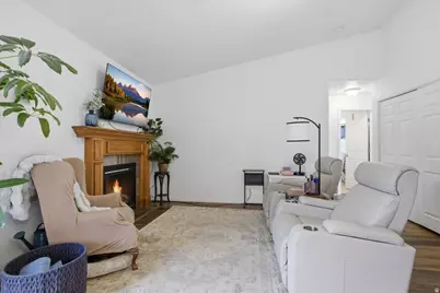 6822 S High Bluff Dr W, West Jordan, UT 84081 - Photo 6